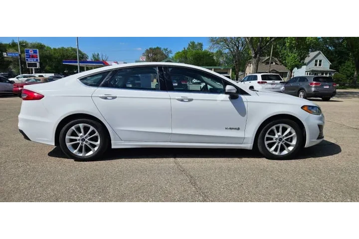 $16490 : 2019 Fusion Hybrid SE image 5