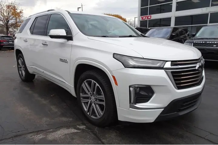 $34995 : 2023 TRAVERSE image 4