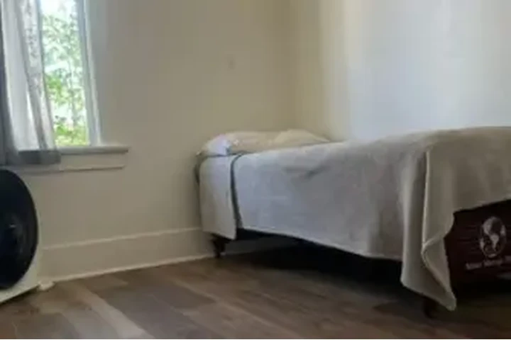 $750 : Sur Centro Vernon y Normandie image 1