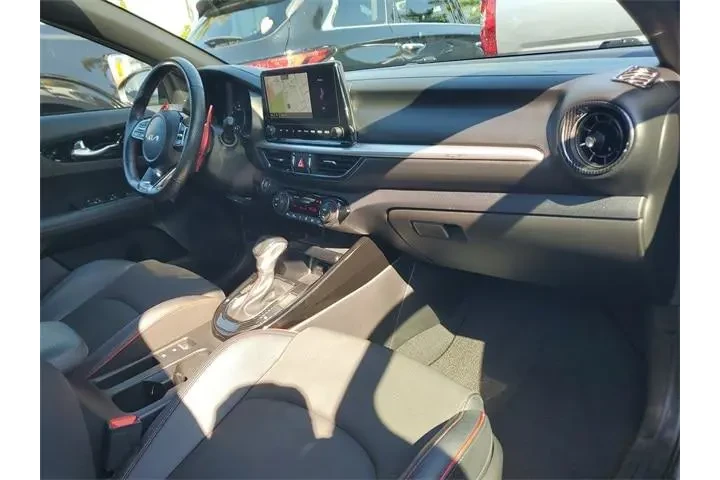 $18990 : Kia Forte 2023 GT 4dr Sedan image 10