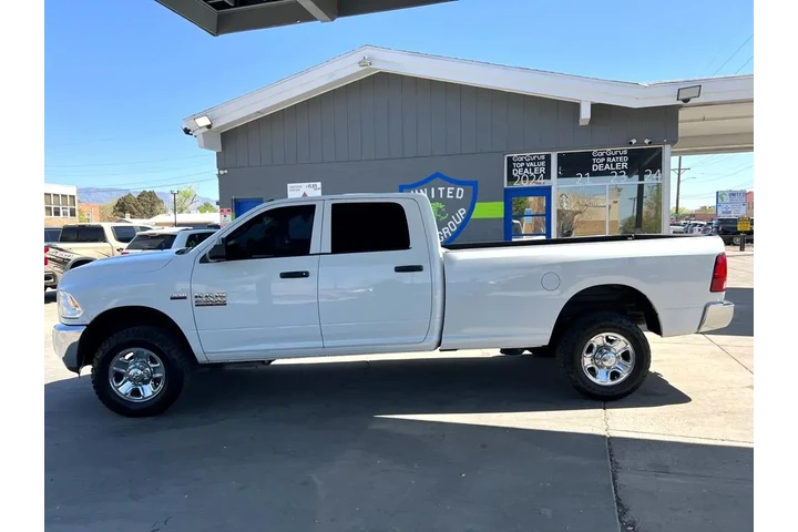 2018 RAM 2500 Tradesman Crew image 8