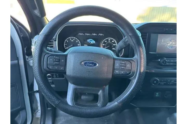 $35224 : Ford F-150 2023 4x4 XL 4dr S image 9