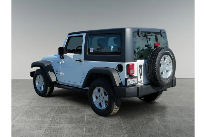 Jeep Wrangler 2015 image 3