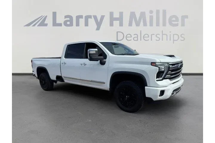 Chevrolet Silverado 2500HD 2 image 7