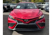 $21895 : Toyota Camry 2022 SE 4dr Sed thumbnail