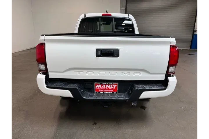 $23990 : Toyota Tacoma 2020 image 4