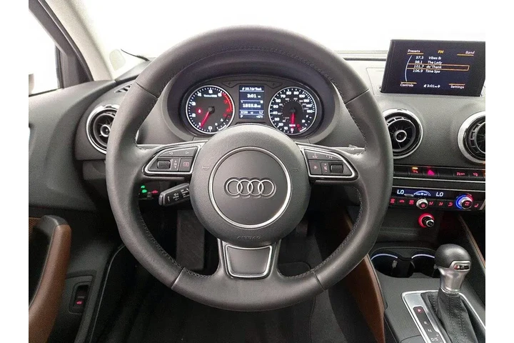 $17998 : Audi A3 2015 AWD 2.0T quattr image 10