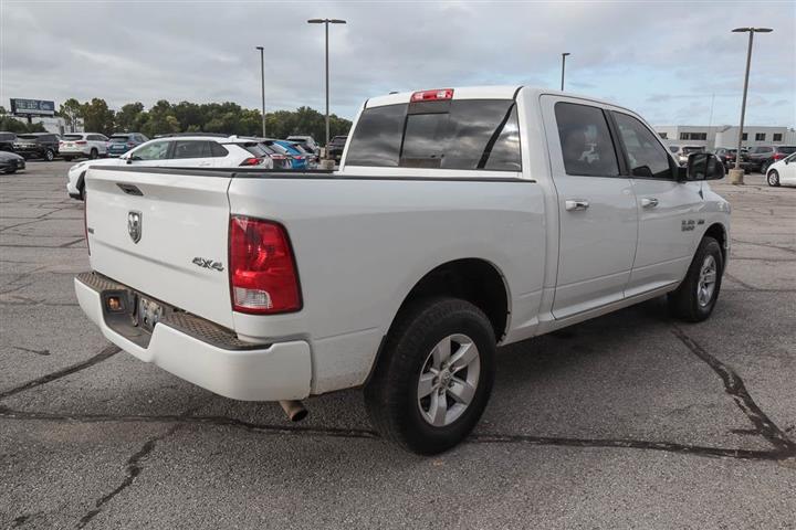 $19949 : 2014 1500 SLT image 4