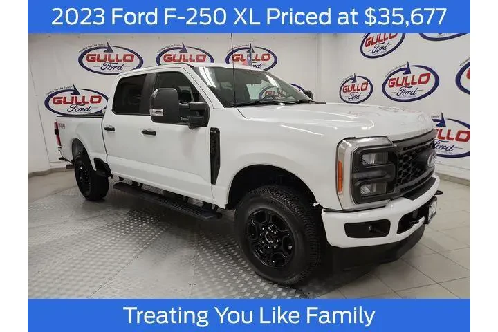 $35677 : Ford F-250 Super Duty 2023 4 image 1