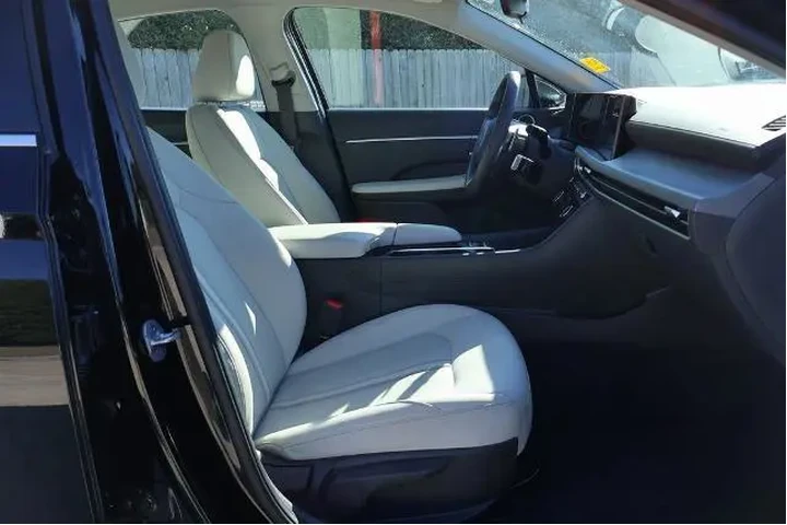 $22198 : Hyundai SONATA 2025 SEL 4dr image 8