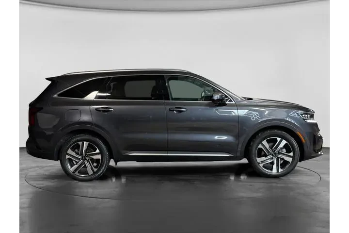 $27720 : Kia Sorento Plug-In Hybrid 2 image 4