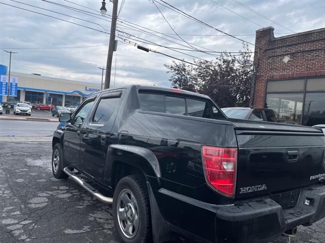 $8900 : 2010 Ridgeline RT image 5