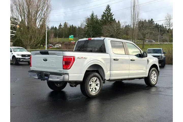 $38995 : Ford F-150 2023 4x4 XLT 4dr image 3