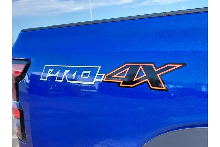 $49777 : Nissan Frontier 2025 4x4 PRO image 6