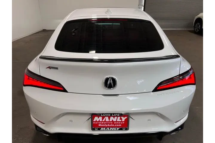 $29458 : Acura Integra 2023 4dr Liftb image 4