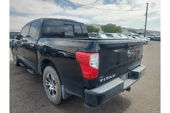 $29991 : Nissan Titan 2021 4x4 SV 4dr image 10