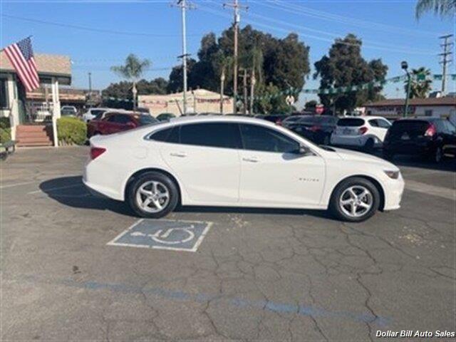 $12950 : 2018 Malibu LS Sedan image 8