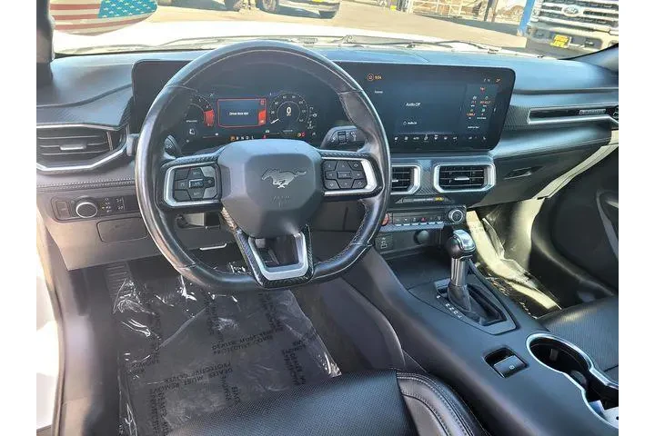 $33865 : Ford Mustang 2025 EcoBoost P image 6