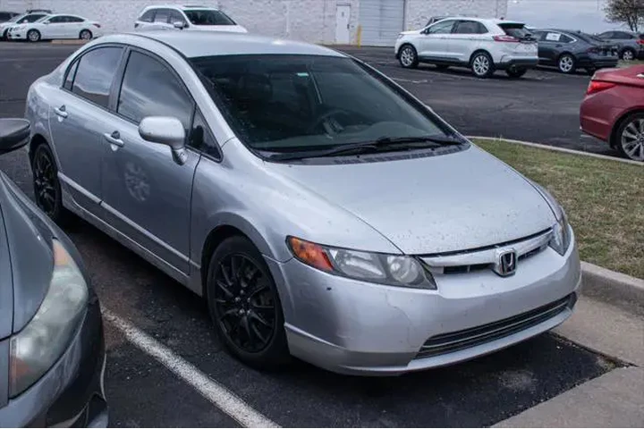 $5000 : Honda Civic 2008 LX 4dr Seda image 3