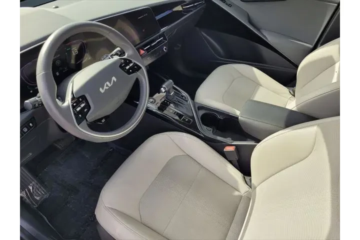 $21995 : Kia Niro 2023 EX 4dr Crossov image 9