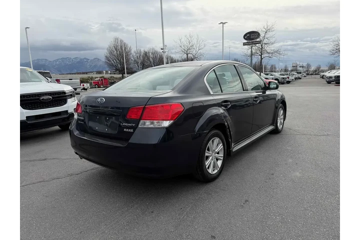 $6659 : Subaru Legacy 2012 AWD 2.5i image 7