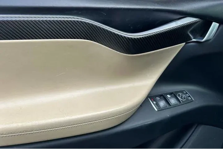 $22424 : Tesla Model X 2016 AWD 75D 4 image 10