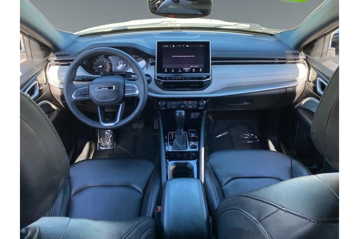 $31584 : Jeep Compass 2025 4x4 Limite image 10