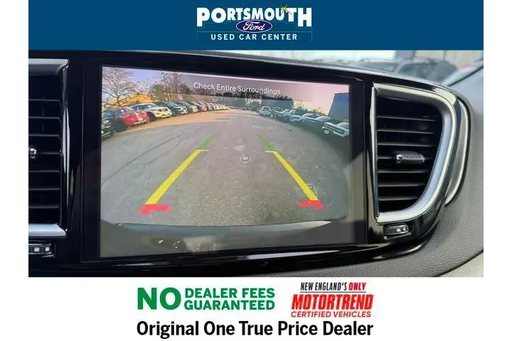 $28995 : Chrysler Pacifica 2024 Touri image 10