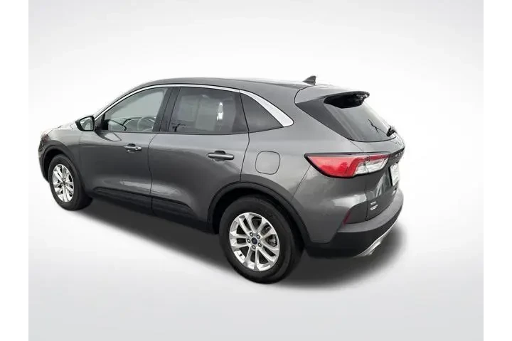 $21945 : Ford Escape 2022 SE 4dr SUV image 3