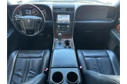 $14695 : Lincoln Navigator 2015 4x4 4 thumbnail