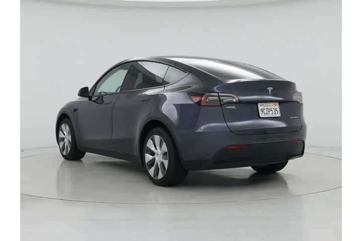 $33998 : Tesla Model Y 2022 AWD Long image 2
