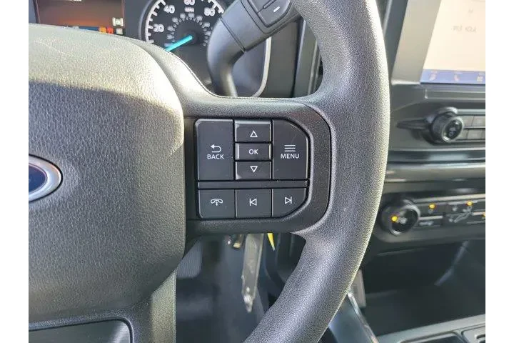 $25000 : Ford F-150 2021 4x2 XL 4dr S image 7