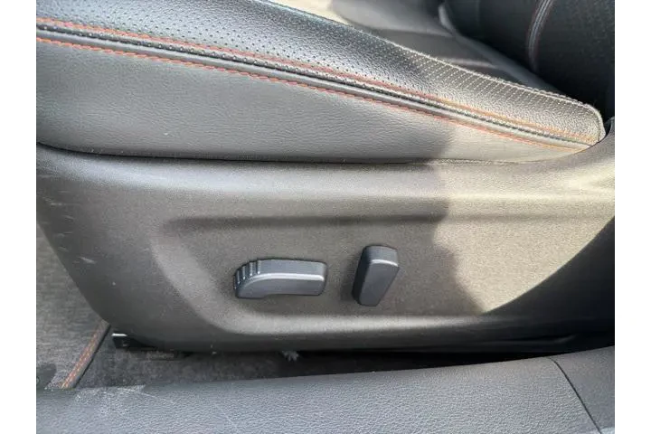 $21522 : Nissan Altima 2024 2.5 SR 4d image 10