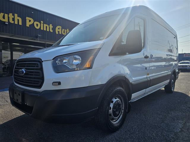 $15900 : 2016 Transit image 3