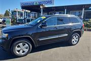 $12995 : 2012 Grand Cherokee Laredo thumbnail