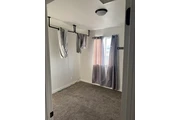 $750 : charming modern 2 bedroom thumbnail