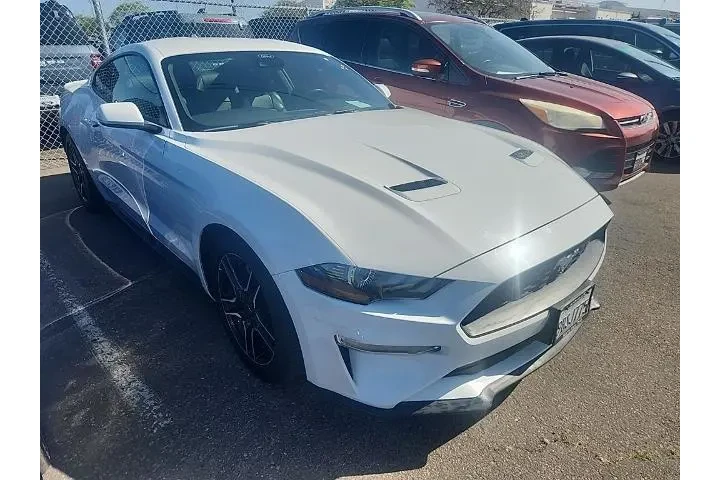 $23491 : Ford Mustang 2022 EcoBoost 2 image 1
