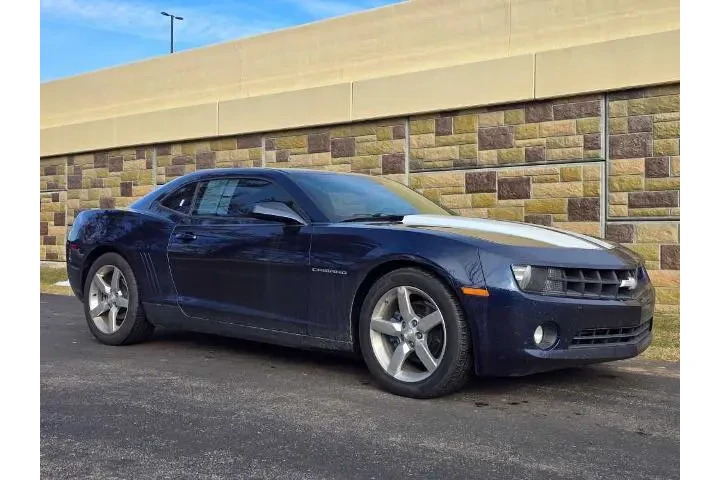 $10701 : Chevrolet Camaro 2012 LT 2dr image 1