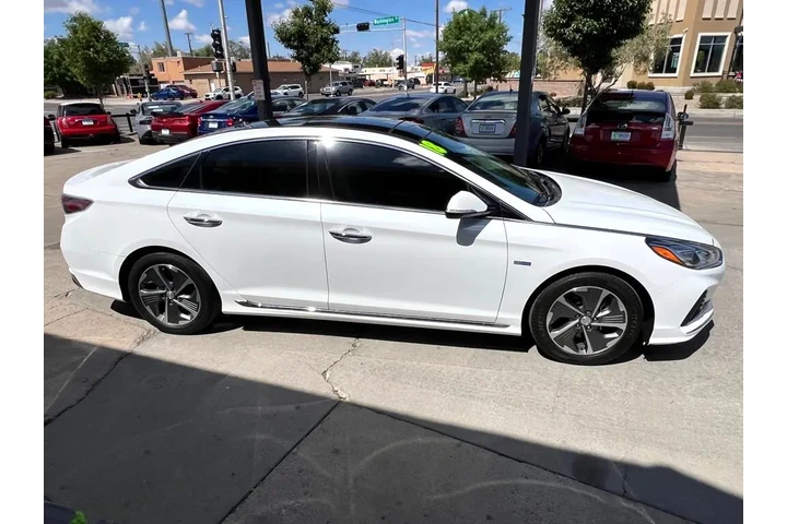 2018 Sonata Hybrid Limited w/ image 4