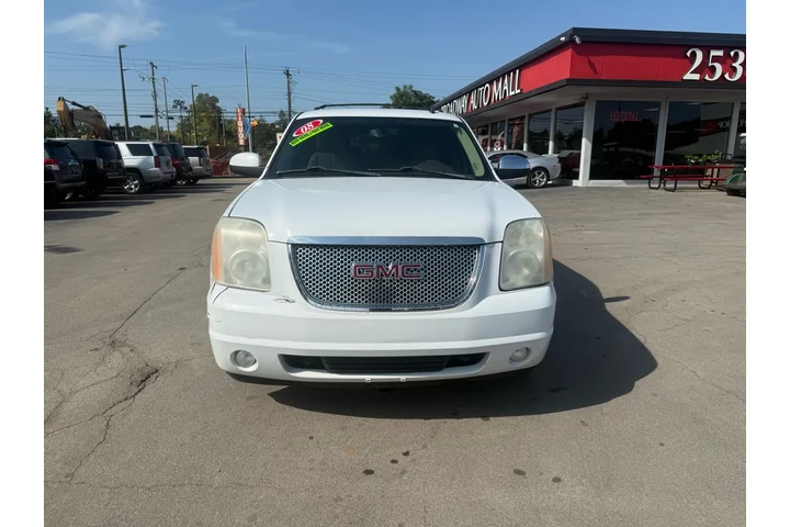 $3980 : 2008 GMC Yukon 4WD 4dr 1500 S image 7