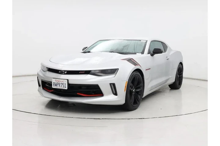 $25998 : Chevrolet Camaro 2018 LT 2dr image 4