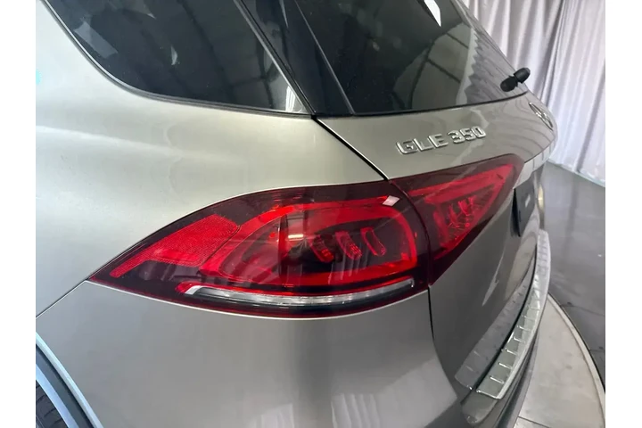 $31999 : Mercedes-Benz GLE 2022 GLE 3 image 8
