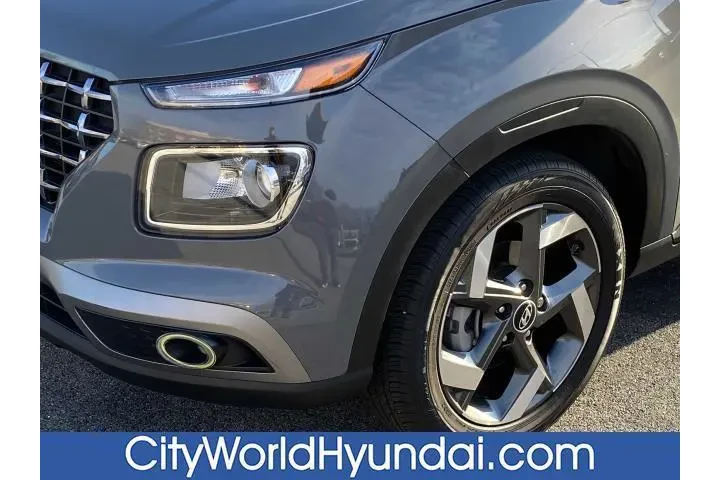 $15086 : Hyundai VENUE 2021 SEL 4dr C image 9