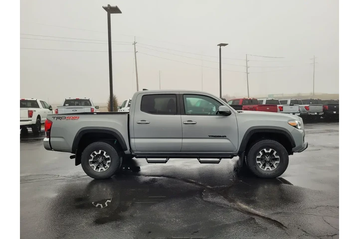 $34295 : Toyota Tacoma 2019 4x4 TRD P image 2