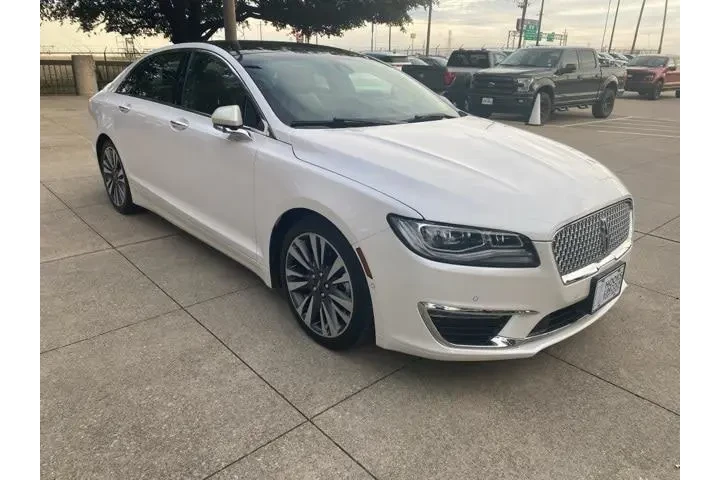 $17980 : Lincoln MKZ 2019 Reserve II image 8