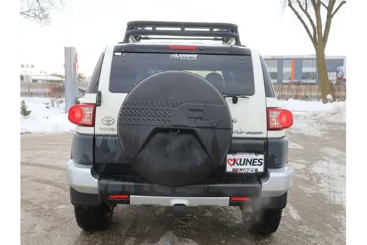 $11990 : Toyota FJ Cruiser 2010 4x4 4 image 7