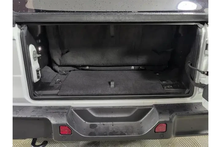 $27988 : Jeep Wrangler 2024 4x4 Sport image 9