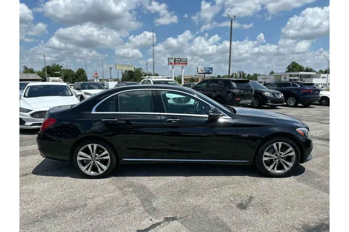2018 MERCEDES-BENZ C-CLASS C image 8