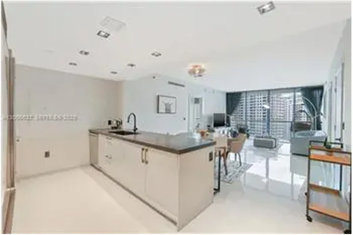 $5700 : Rental property with 2 bedro image 1