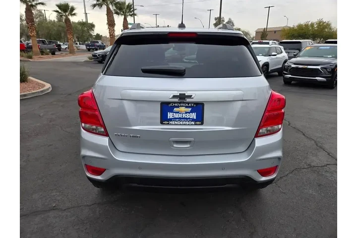 $17993 : Chevrolet Trax 2022 AWD LT 4 image 5